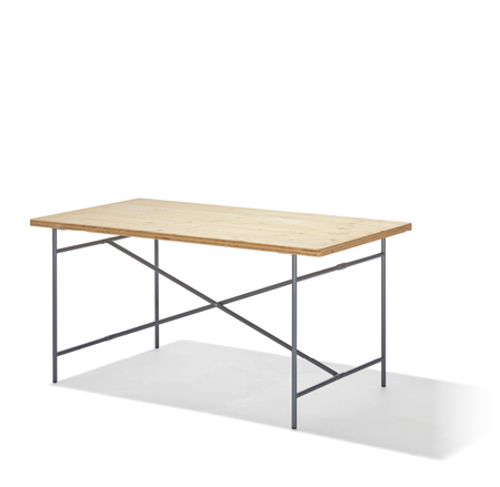 Richard Lampert Eiermann Aussentisch