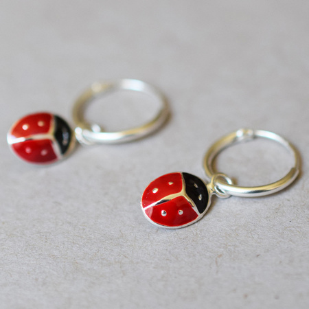 Kleine Kreolen Ladybug Hoop