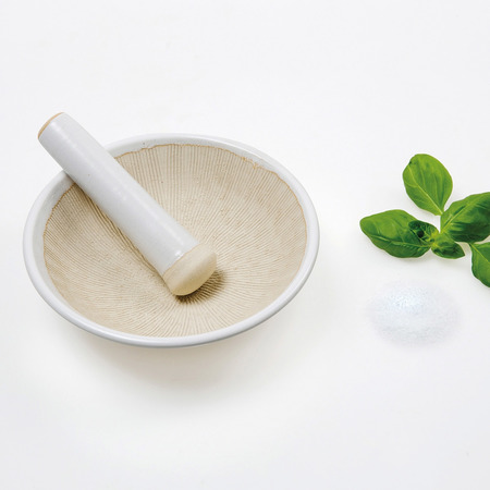 Salz- und Kräutermörser aus Keramik