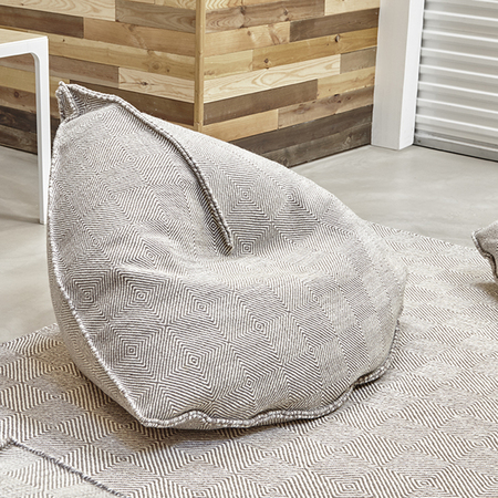 Gan-Rugs Pouf von 'Gan Rug' Taupe