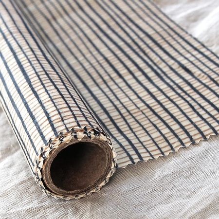 Lili Pepper Beeswax roll CHECK 33 x 90 cm