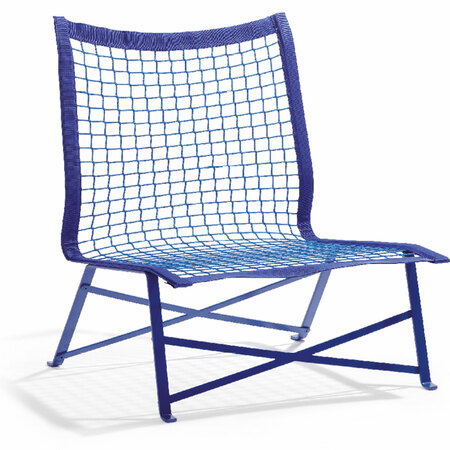 Richard Lampert  am Pool: Sessel 'TIe Break' Blau