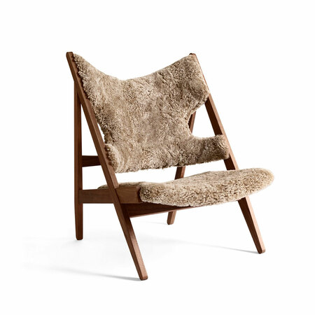 Menu Furniture Sessel 'Knitting' mit Schafsfell Walnuss - Sahara	