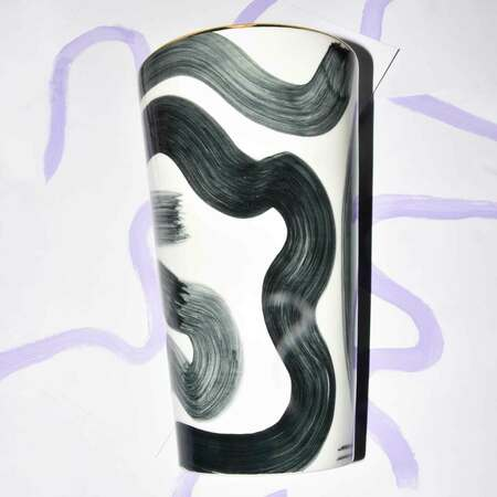 Yael Anders Vase Abstract Ø: 13.5 cm / H: 24 cm 