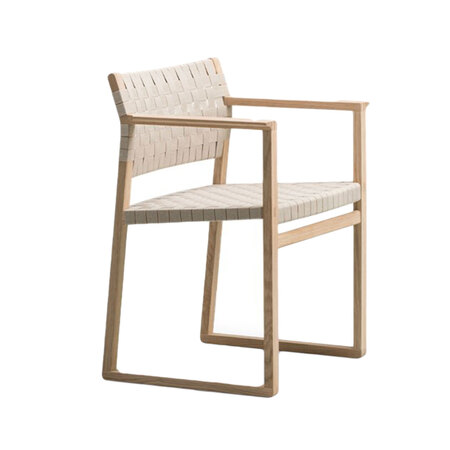 Fredericia Armlehnstuhl 'BM62' Eiche lackiert, Leinengeflecht Natur