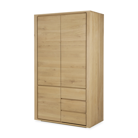 Ethnicraft Shadow Kleiderschrank - 3 Türen - 2 Schubladen Oak