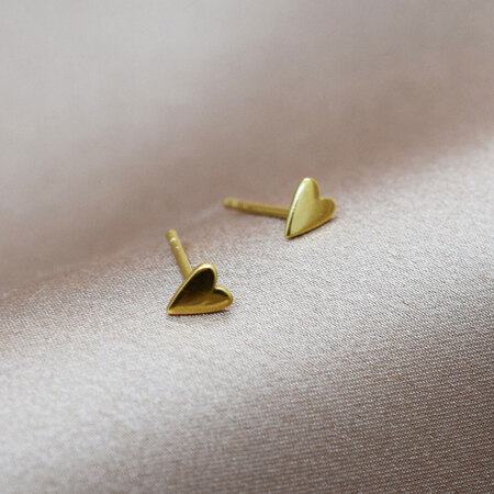 Yoshiki Earstuds Shiny Heart von Yoshiki Goldplattiertes Silber