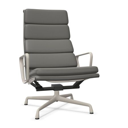 Vitra 'Eames Soft Pad Chair 222' Beschichtet Tiefschwarz, Kastanie 69, Gleiter für Teppichböden