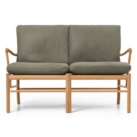Carl Hansen & Søn OW149-2 Sofa von Carl Hansen & Son Terra Jade 20368, Eiche geölt