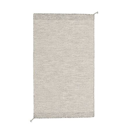 Muuto Recycelter Outdoor Teppich Ply von Muuto Light Blue, 240 cm x 170 cm
