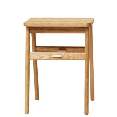 Klappbarer Hocker Angle von Form & Refine