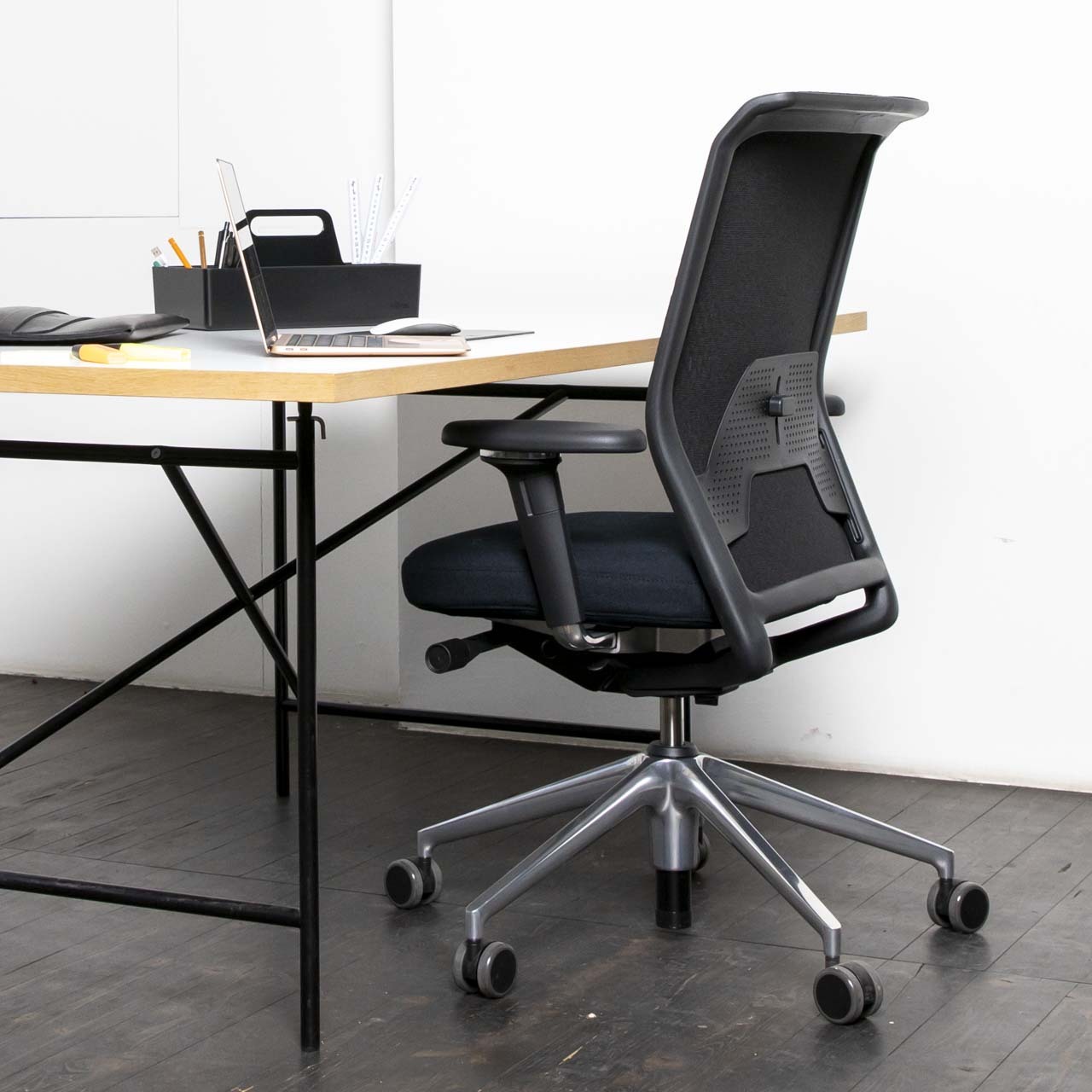 Vitra id mesh refurbished Clearance