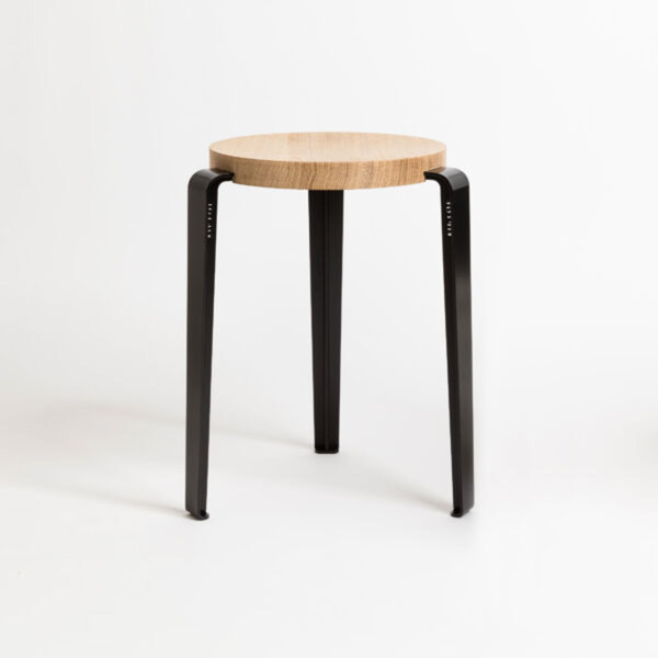 LOU stool – solid wood