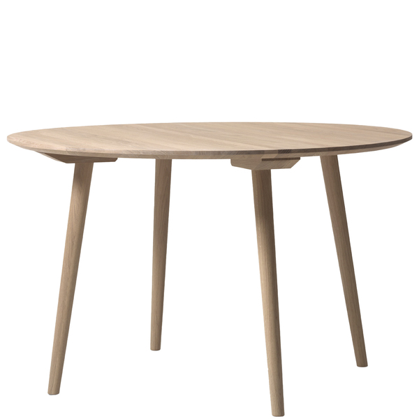 In Between Table SK4
