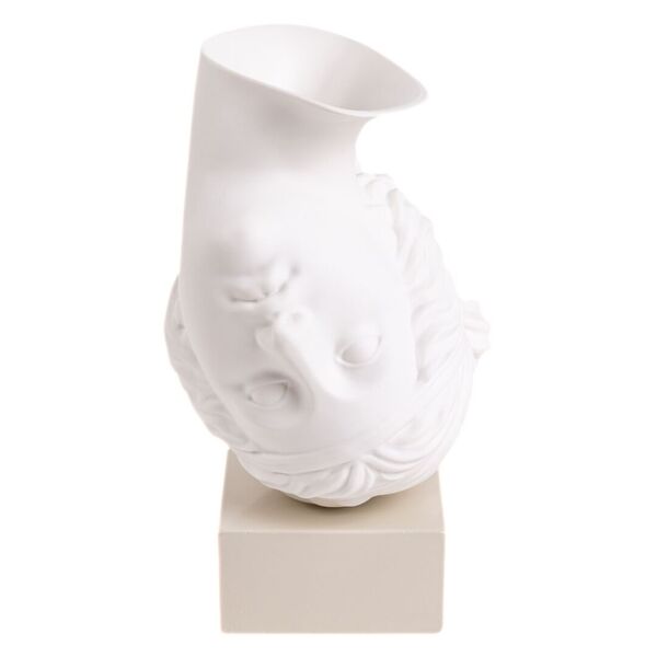 Amor Volat Vase