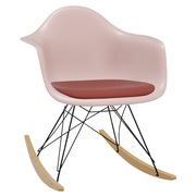 Fauteuil Eames en plastique RAR RE avec coussin d'assise / érable jaunâtre 02