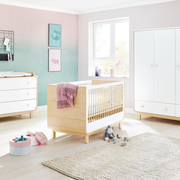 Wide and large 3-piece Round nursery set from Pinolino