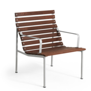 Lounge Gartensessel mit Armlehne Traverse von Hay  