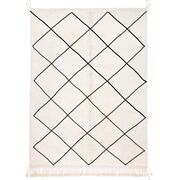 UK-DC002 Teppich von MAANA STUDIOS