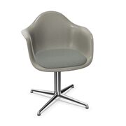 Eames Fiberglas Armchair DAL mit Sitzpolster von Vitra